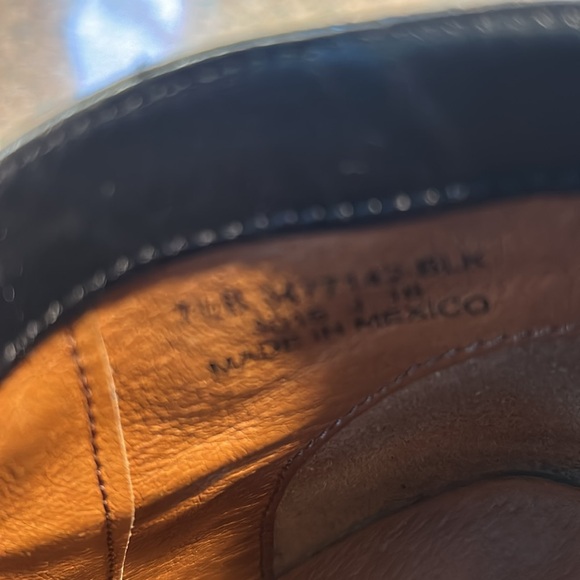 Frye Black Leather Ankle Boots size 7 1/2 - Picture 2 of 3